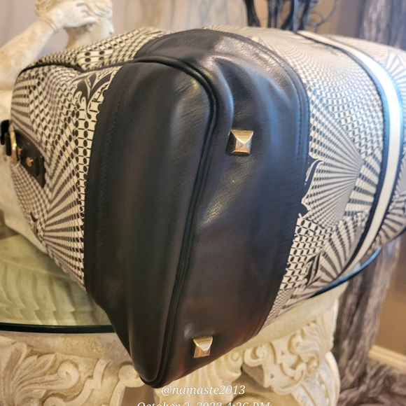 L.A.M.B. by Gwen Stefani Samburu Duffel Bag Travel Bag Luxury Designer Bag #554 - Picture 4 of 17